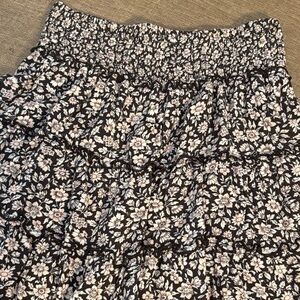 American Eagle Floral Skirt